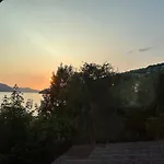 Bed & Breakfast Line Pa Hauane1 Volda
