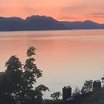 Line Pa Hauane1 Bed & Breakfast Volda