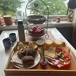 Line Pa Hauane1 Bed & Breakfast Volda