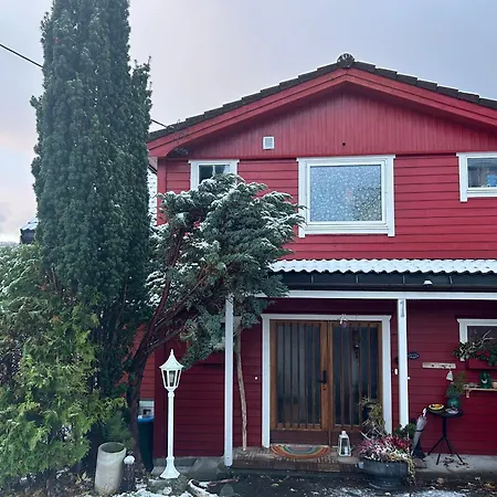 Line På Hauane1 Bed & Breakfast 4*