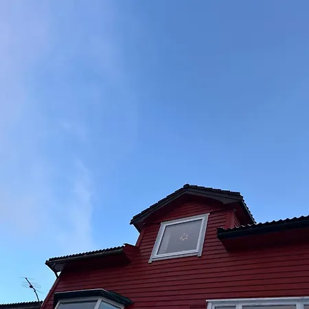 Bed & Breakfast Line Pa Hauane1 Volda